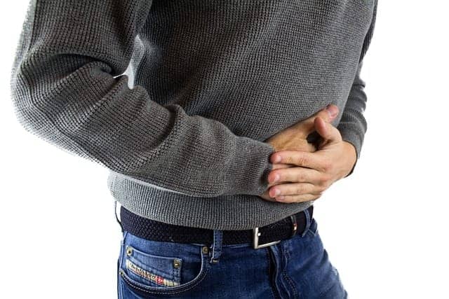 Karında bıçak saplanır gibi ağrı nasıl geçer?